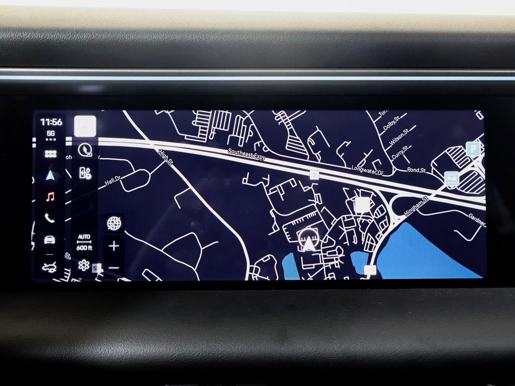 New 2026 Porsche Macan 4 Electric AWD/4WD image 16