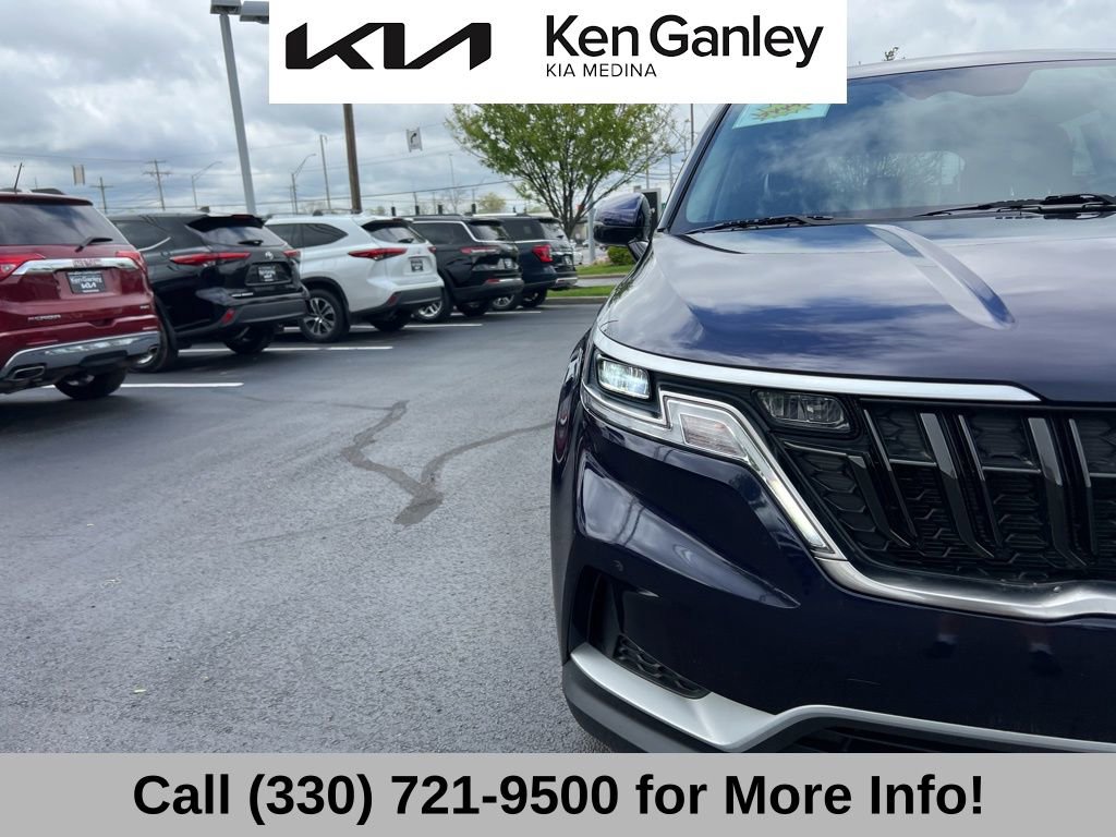 Used 2024 Kia Carnival LX FWD image 18