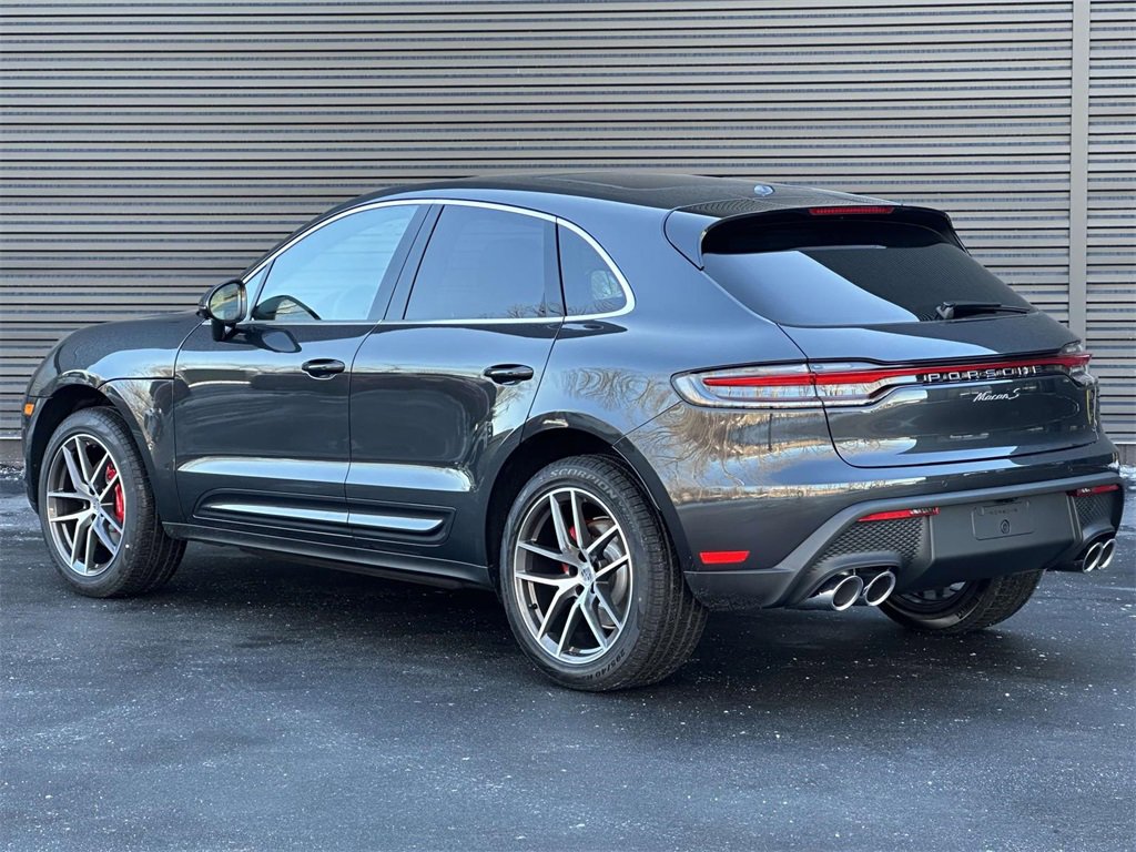 New 2026 Porsche Macan S image 3