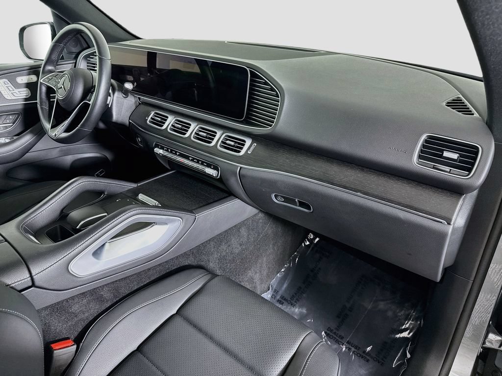 Used 2025 Mercedes-Benz GLE 450 4MATIC image 29
