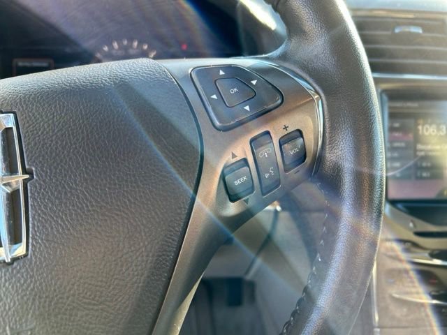 Used 2015 Lincoln MKX AWD w/ Equipment Group 102A image 19