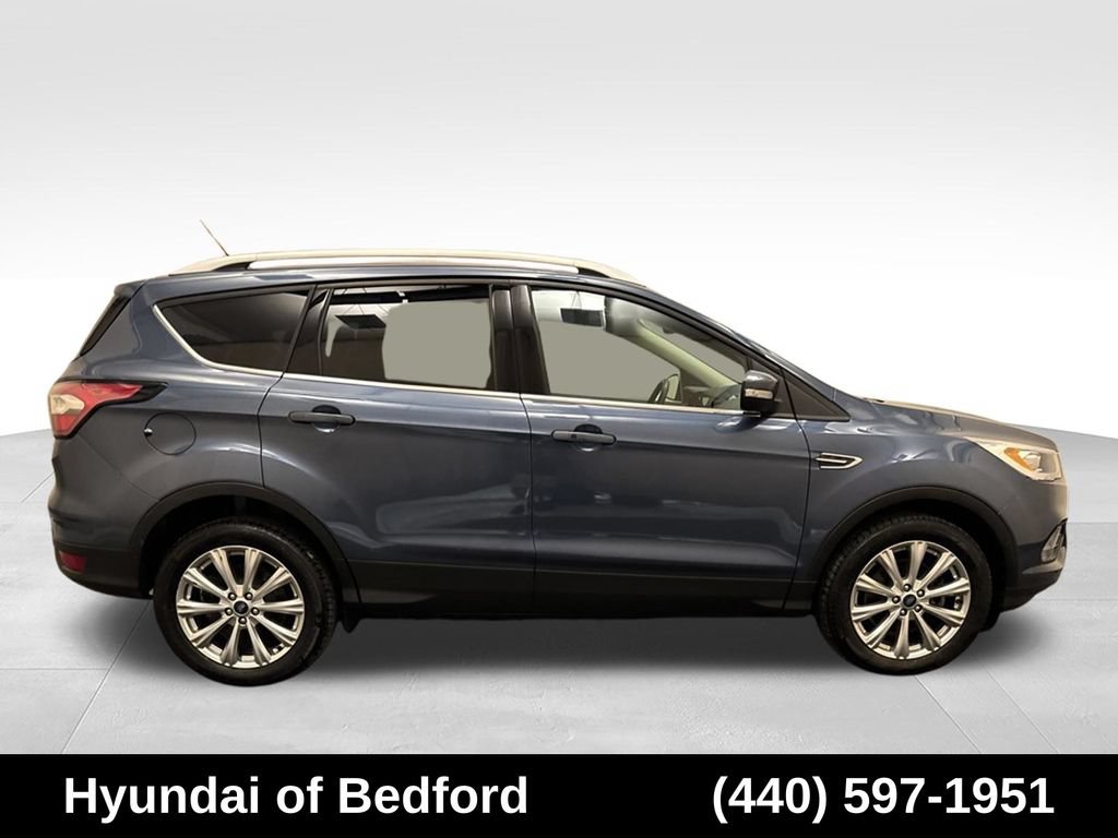 Used 2018 Ford Escape Titanium AWD/4WD image 4