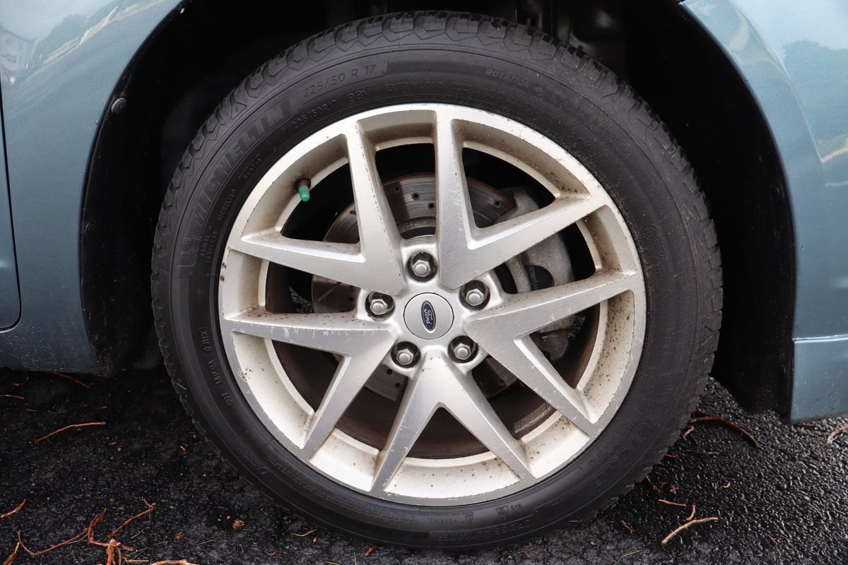 Used 2011 Ford Fusion SEL w/ 301A Rapid Spec Order Code FWD image 44