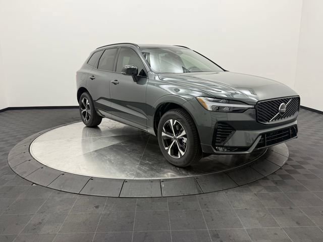 New 2026 Volvo XC60 B5 Core AWD/4WD image 2