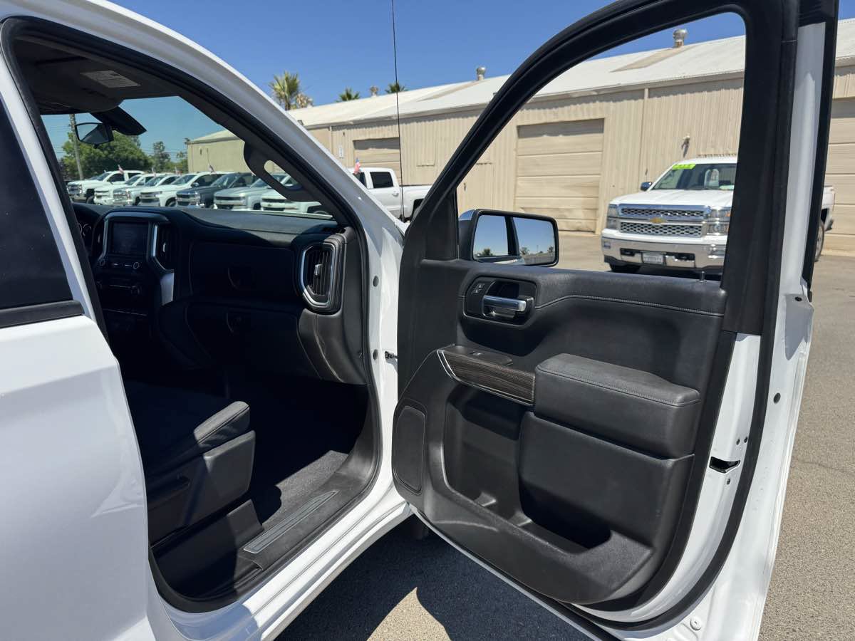 Used 2020 Chevrolet Silverado 1500 LT w/ Bed Protection Package AWD/4WD image 16