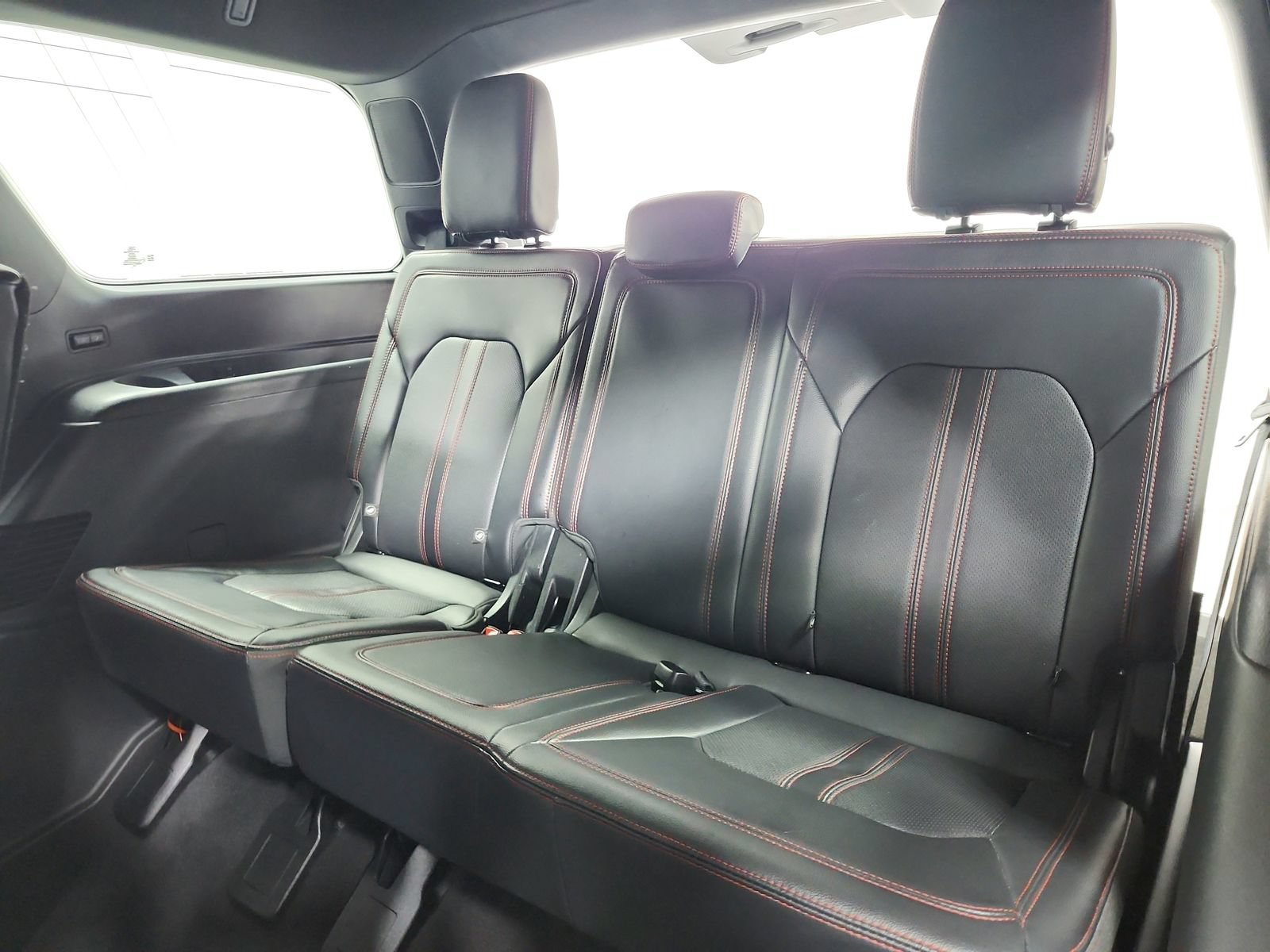 Used 2024 Ford Expedition Limited RWD image 43