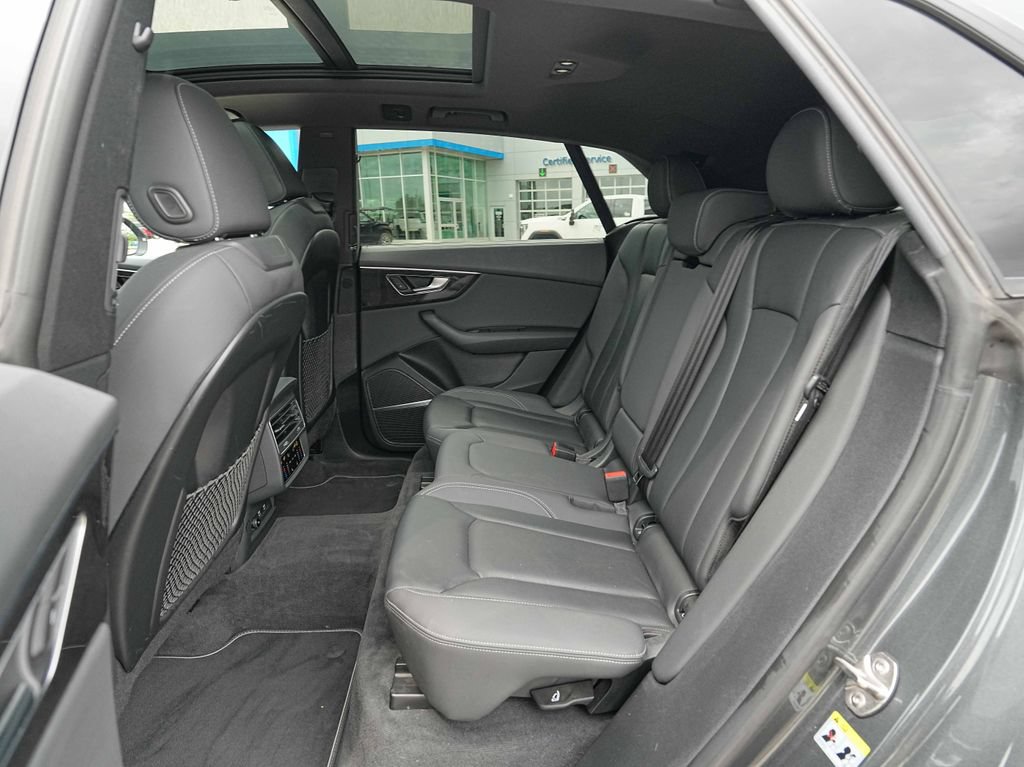 Used 2019 Audi Q8 Prestige AWD/4WD image 19