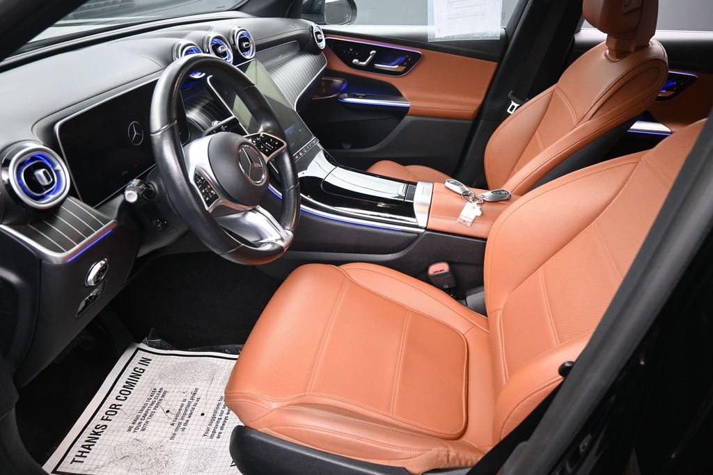 Used 2023 Mercedes-Benz GLC 300 4MATIC w/ Exclusive Trim Package image 22