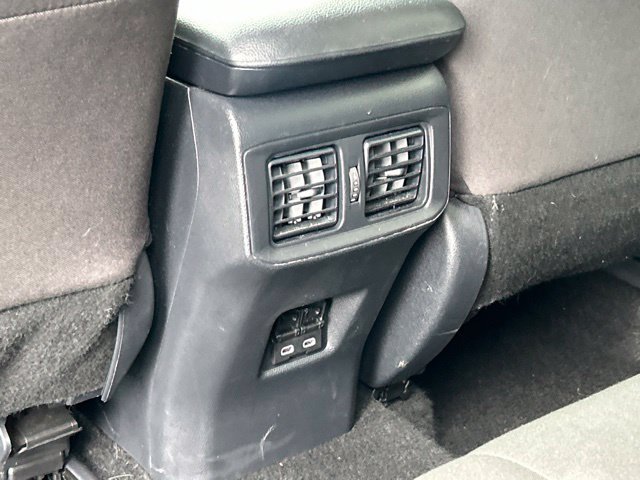 Used 2025 Toyota RAV4 XLE AWD/4WD image 27