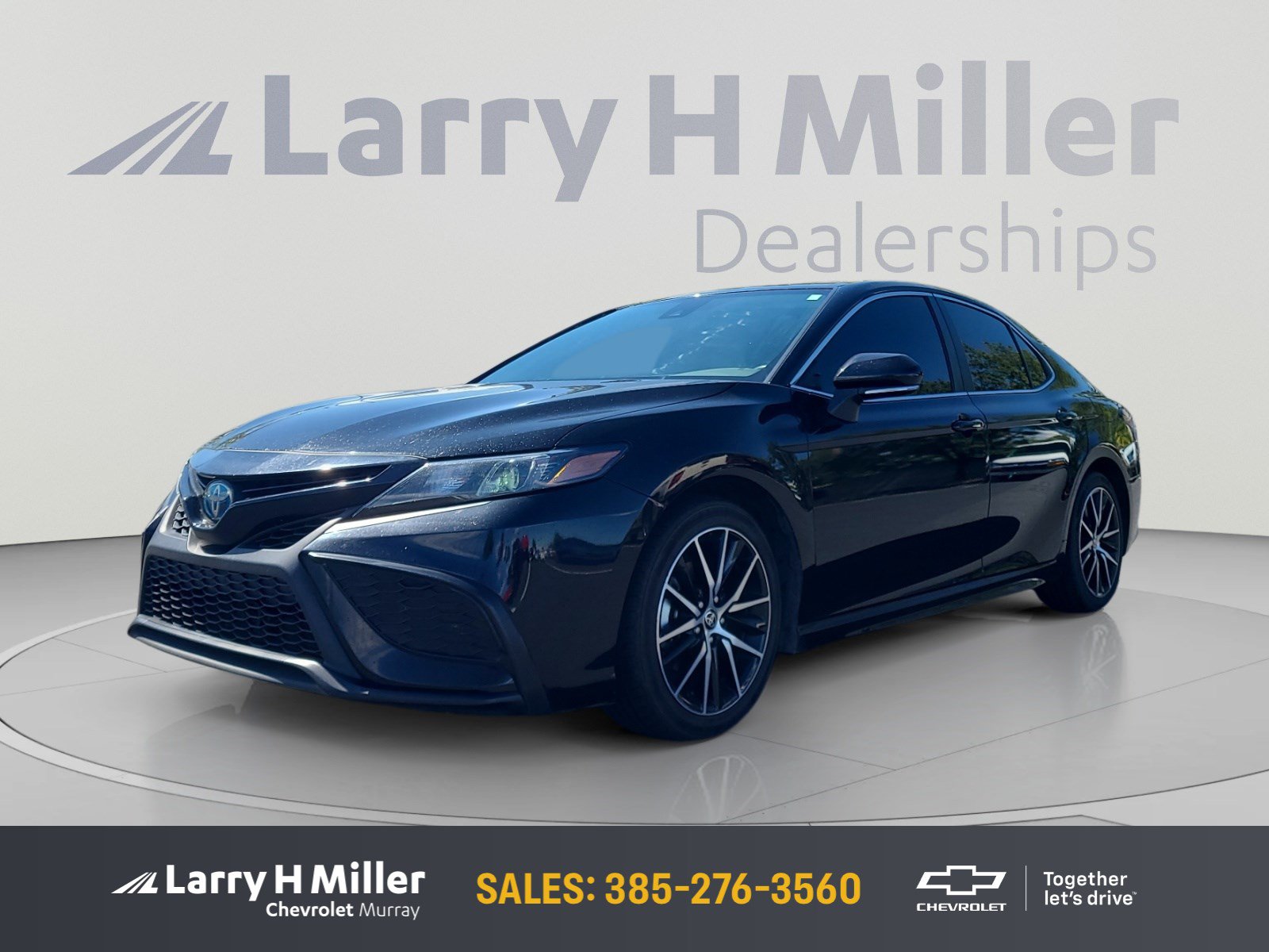 Used 2024 Toyota Camry SE