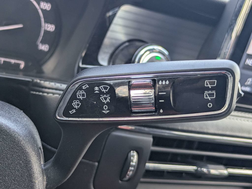 Used 2022 Lincoln Corsair AWD w/ Premium Package image 33