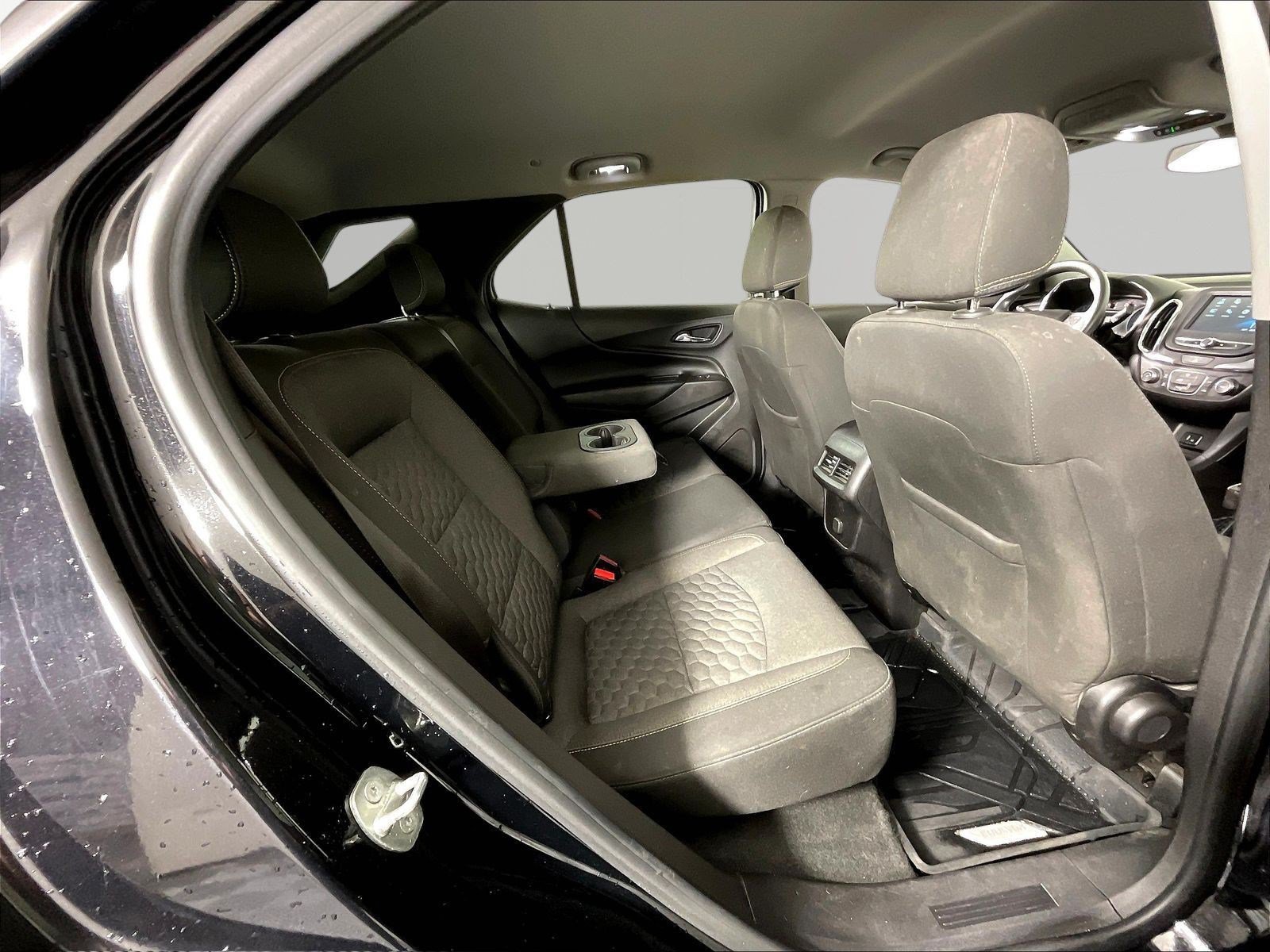 Used 2018 Chevrolet Equinox LT AWD/4WD image 24