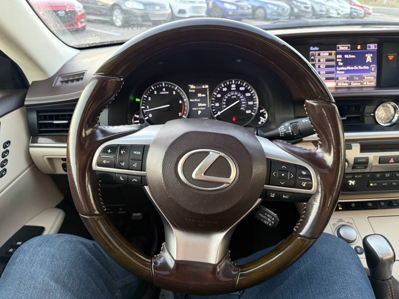 Used 2016 Lexus ES 350 w/ Luxury Package w/Wood Trim FWD image 22
