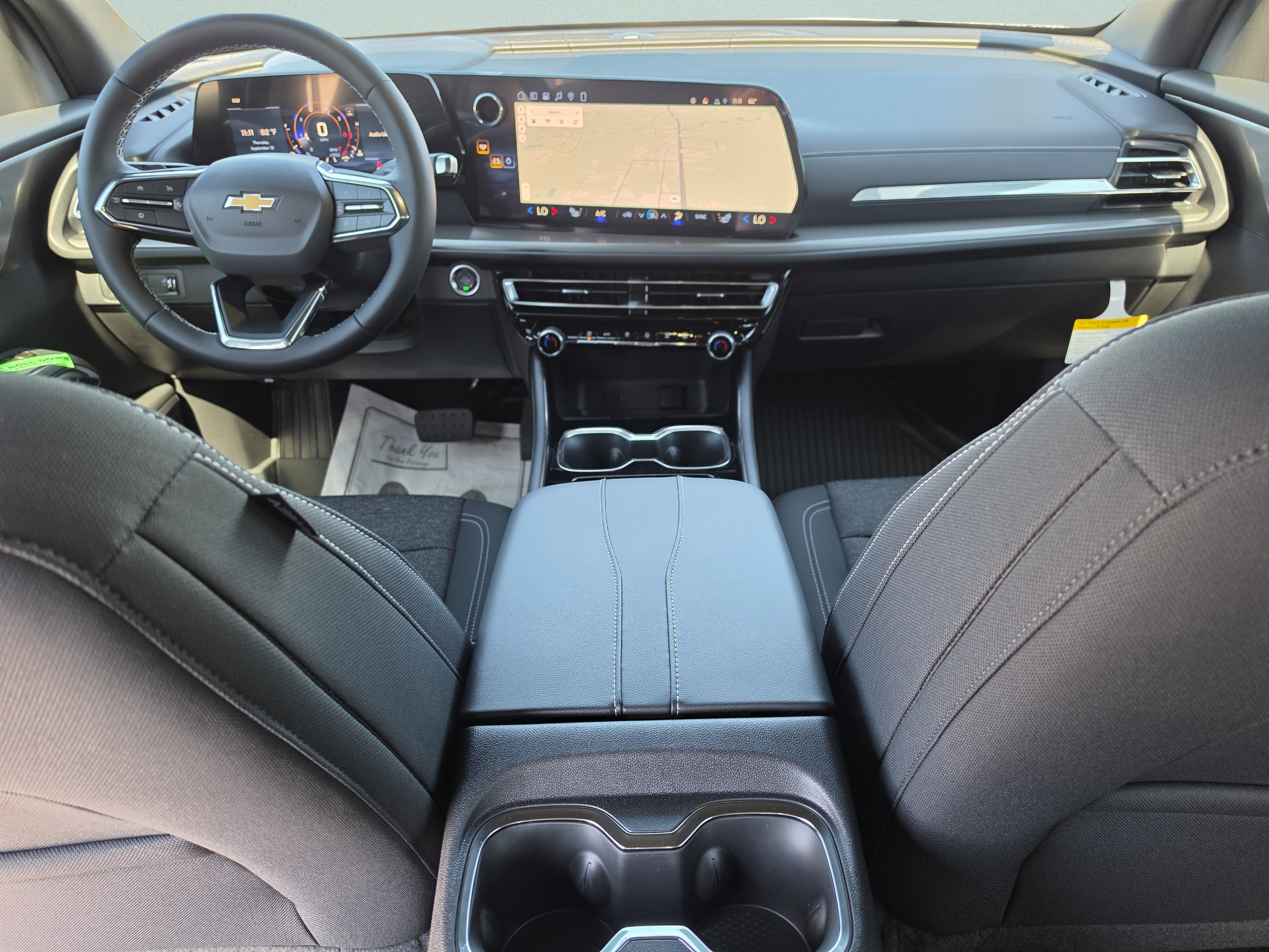 New 2027 Chevrolet Traverse LT w/ Driver Confidence Package FWD image 18