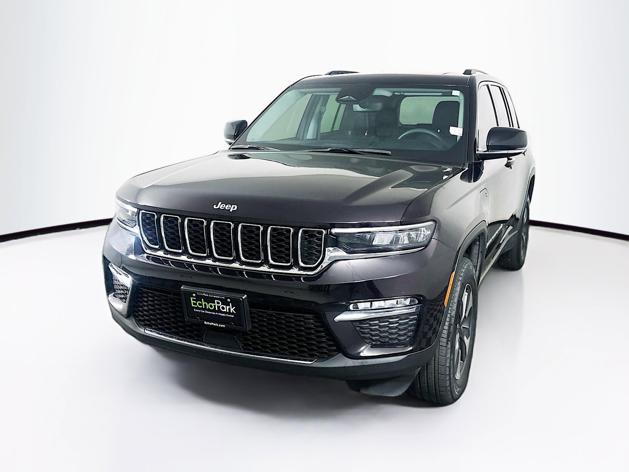 Used 2022 Jeep Grand Cherokee Limited 4xe image 3