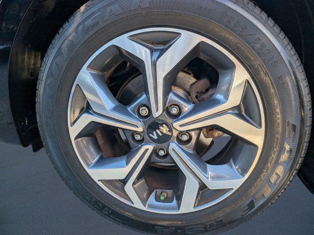 Used 2019 Kia Forte LXS FWD image 19