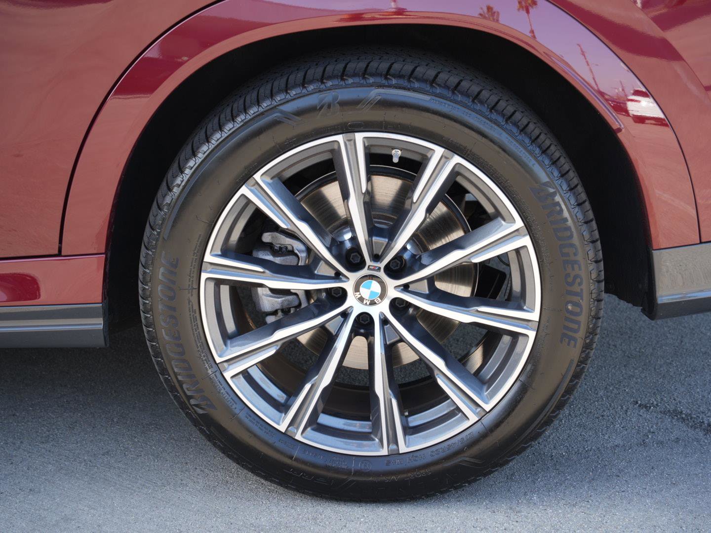 Used 2026 BMW X6 xDrive40i image 6