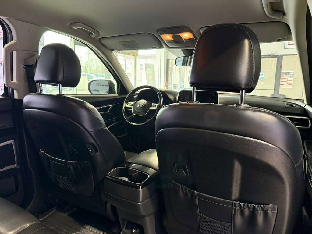 Used 2020 Kia Telluride LX AWD/4WD image 49