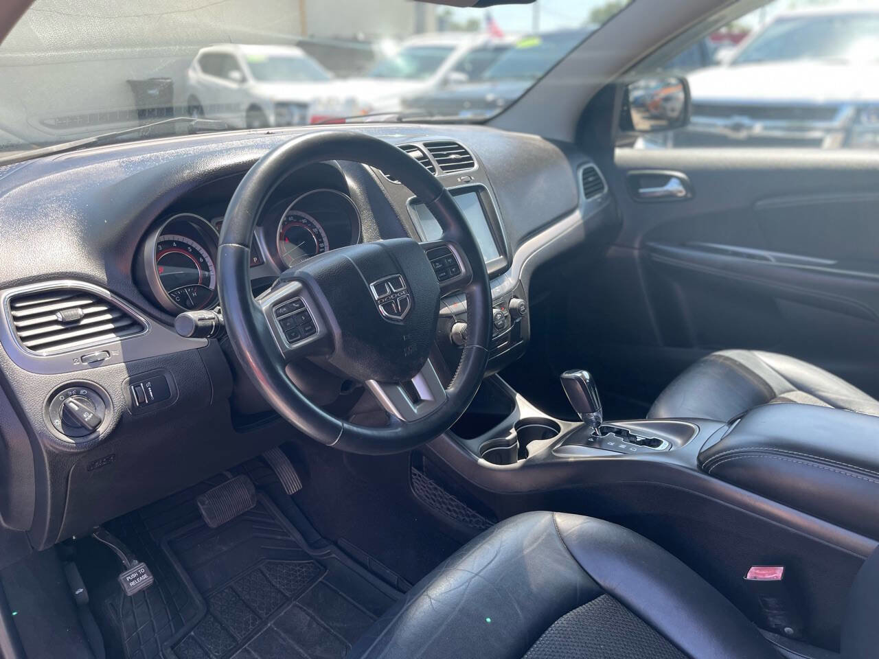 Used 2015 Dodge Journey Crossroad w/ Flexible Seating Group image 24