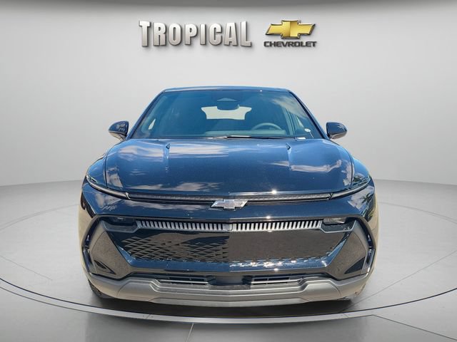 New 2026 Chevrolet Equinox EV LT w/ LPO, Blackout Package FWD image 8