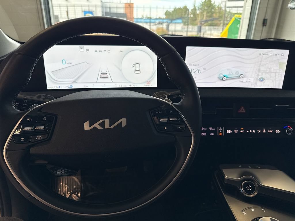Certified 2024 Kia EV6 Light AWD/4WD image 20