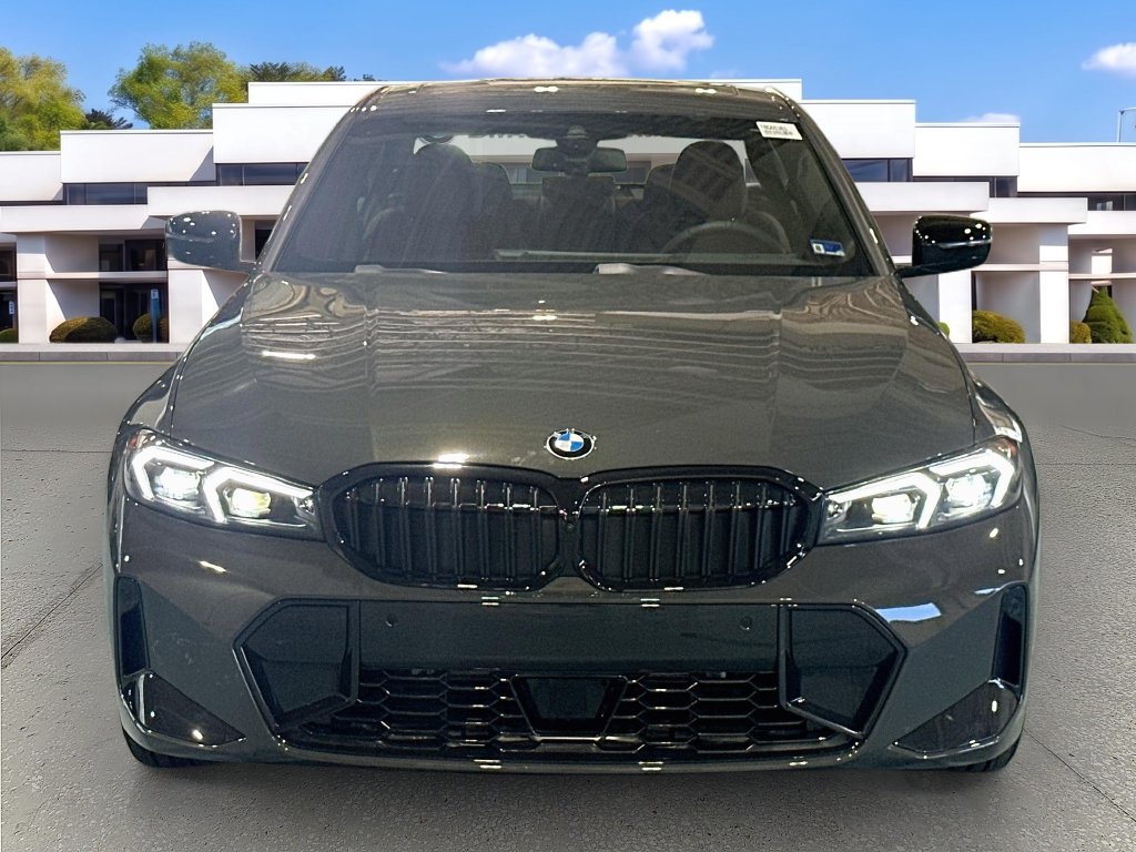 New 2026 BMW 330i xDrive Sedan w/ M Sport Package AWD/4WD image 2