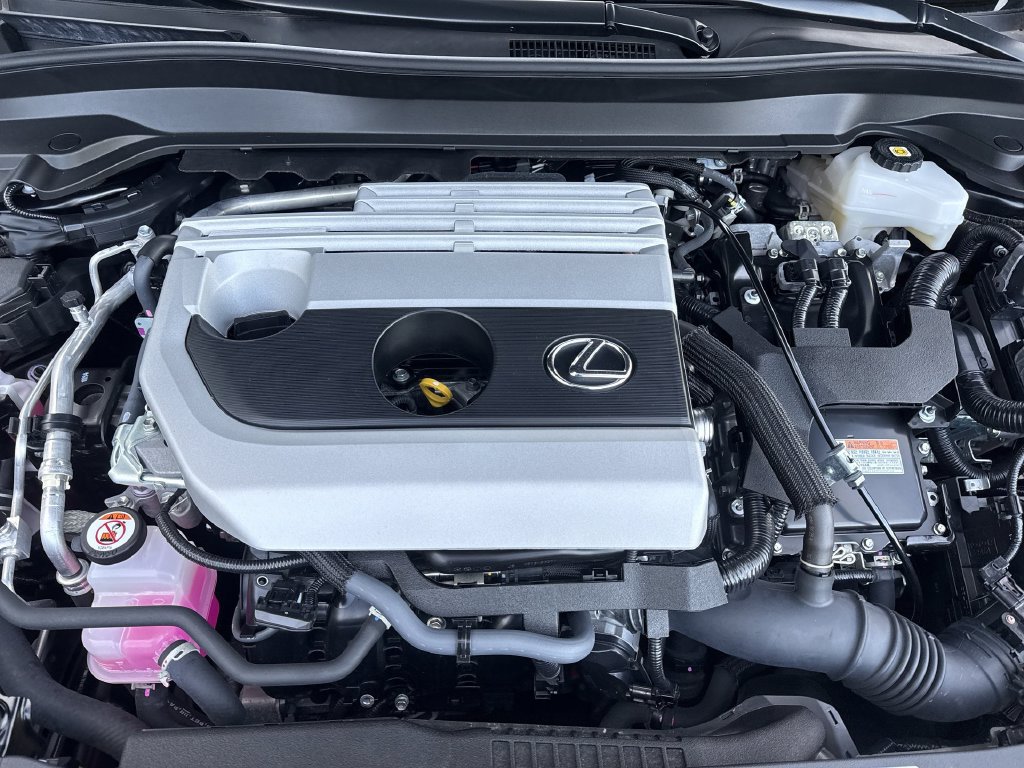 Used 2023 Lexus UX 250h AWD w/ Premium Package image 18