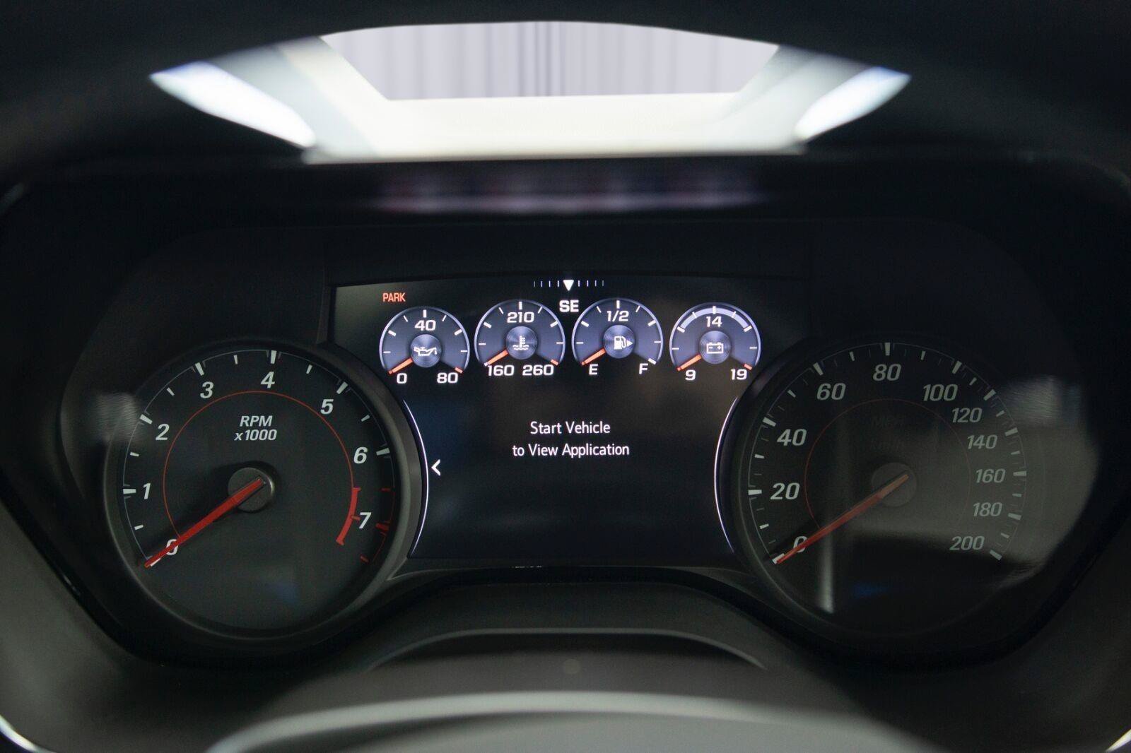 Used 2023 Chevrolet Camaro SS RWD image 3
