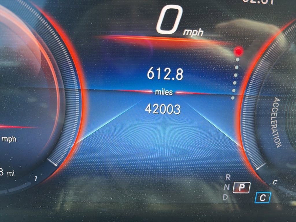 Used 2020 Mercedes-Benz GLE 350 w/ Premium Package image 16