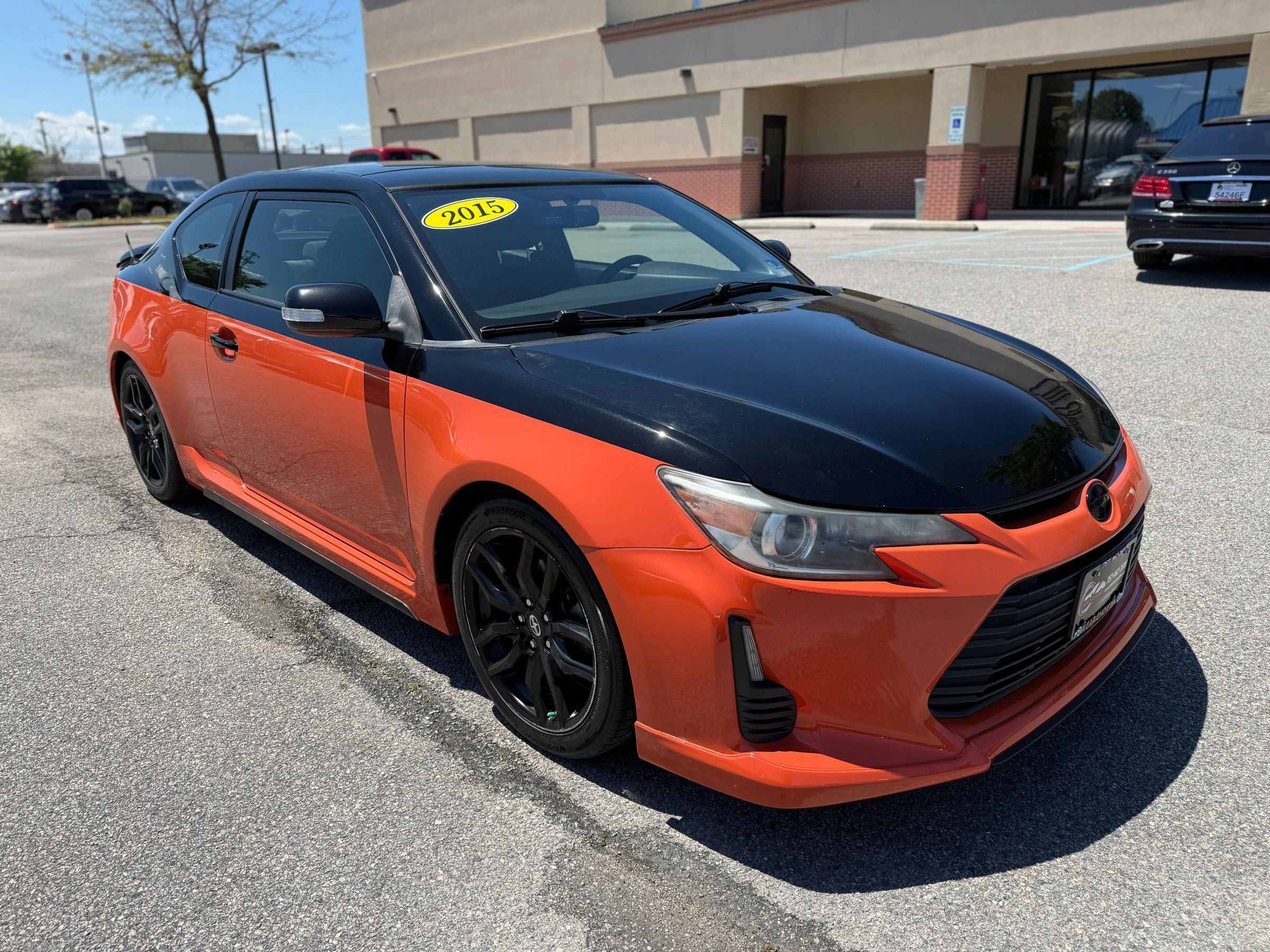 Used 2015 Scion tC FWD image 6