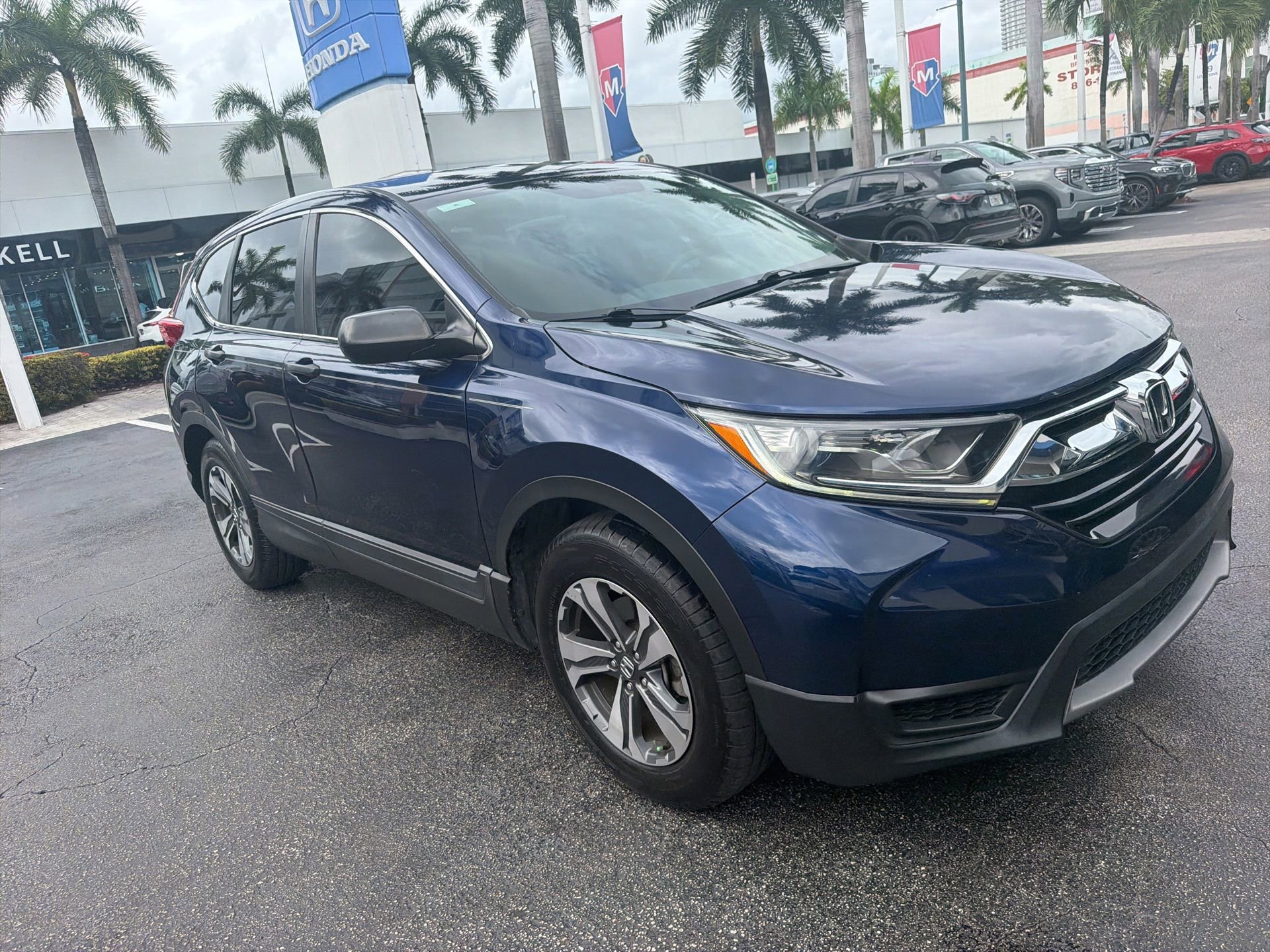 Used 2019 Honda CR-V LX image 4