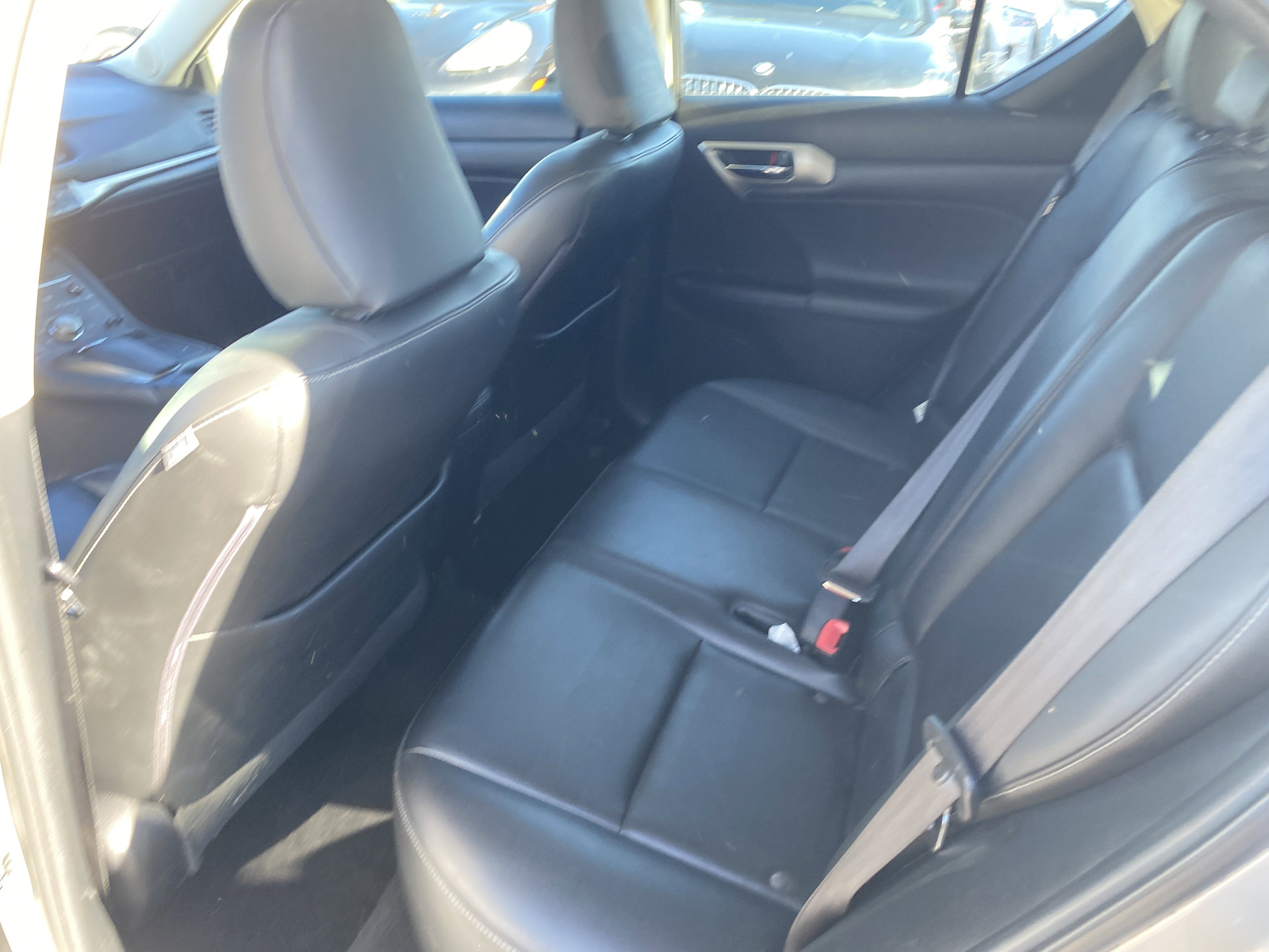 Used 2014 Lexus CT 200h image 15