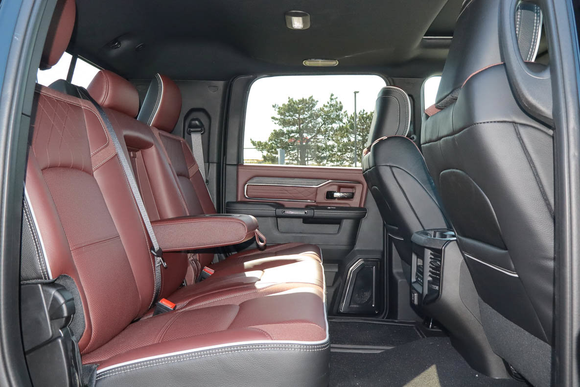 New 2027 RAM 3500 Limited AWD/4WD image 29