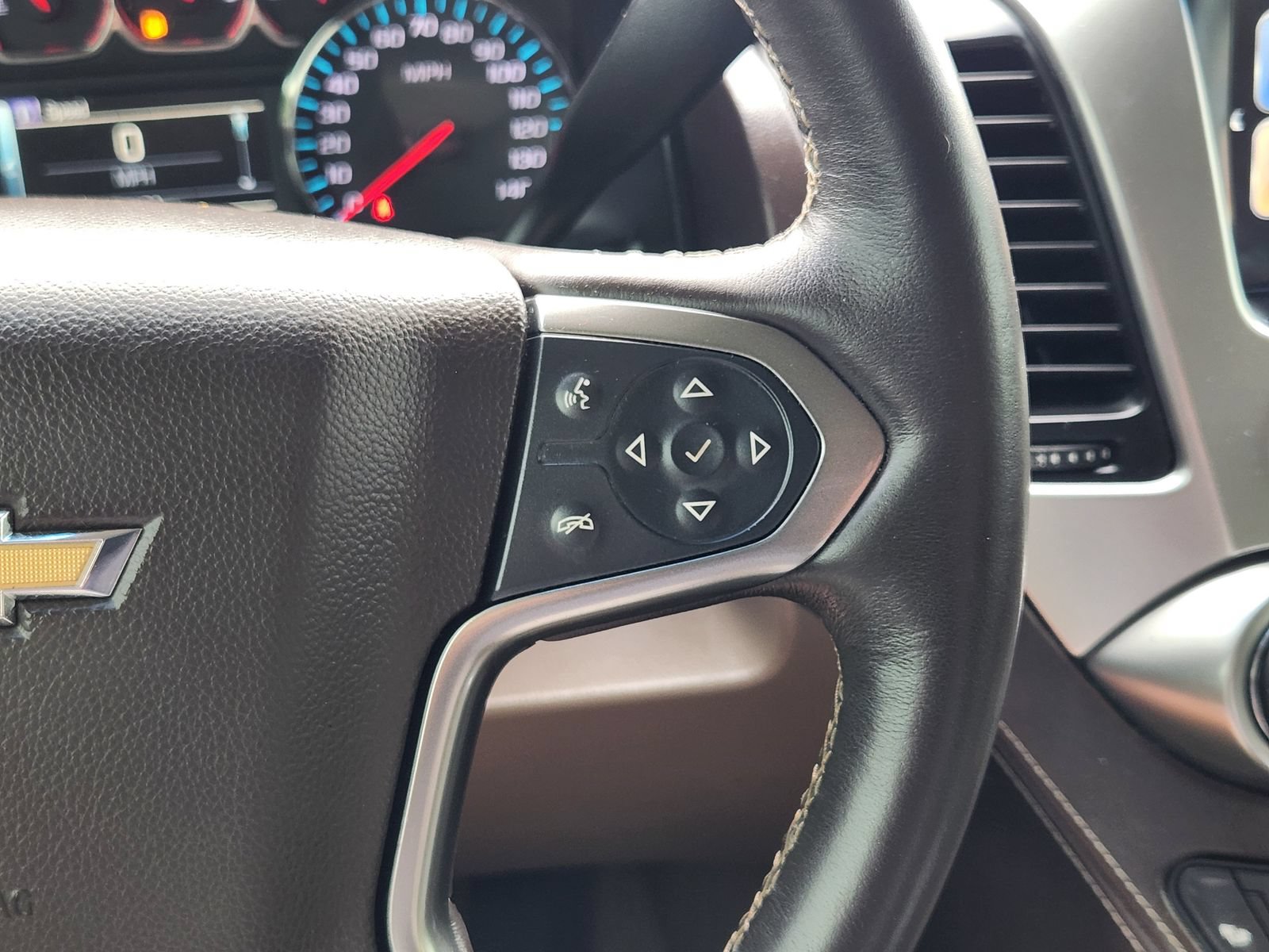 Used 2016 Chevrolet Tahoe LT RWD image 32