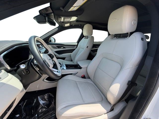 Used 2026 Jaguar F-PACE R-Dynamic S AWD/4WD image 10
