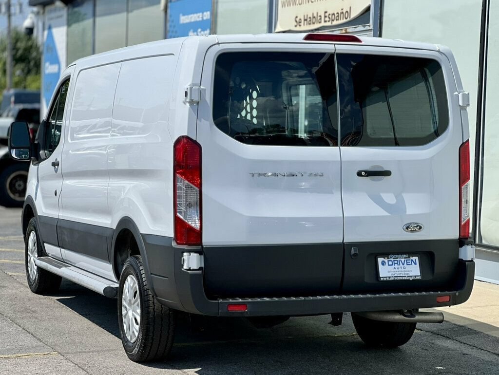 Used 2025 Ford Transit 250 Low Roof w/ Exterior Upgrade Package RWD image 3