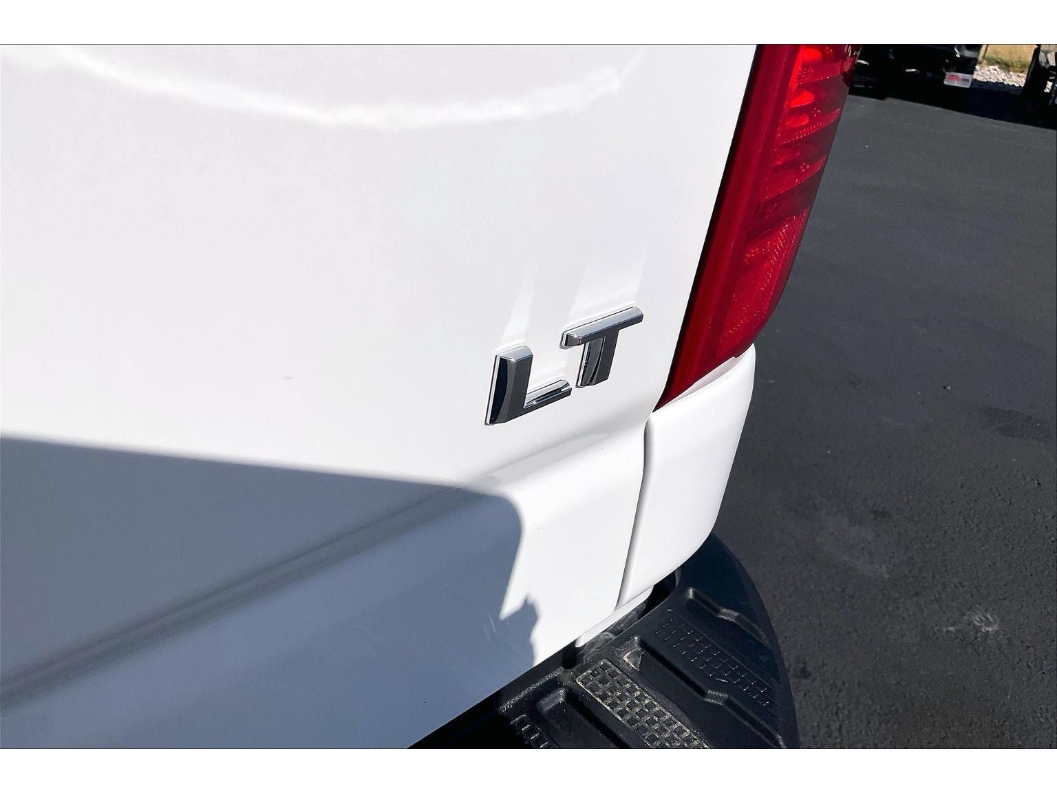 Used 2025 Chevrolet Silverado 3500 LT w/ Safety Package AWD/4WD image 9