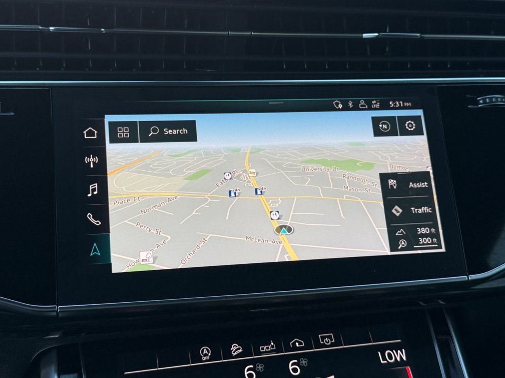 Used 2020 Audi Q8 Premium Plus w/ Premium Plus Package AWD/4WD image 21
