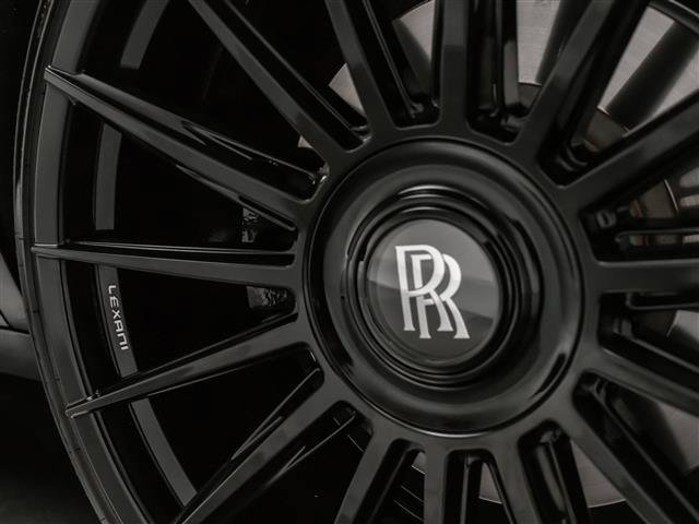 Used 2025 Rolls-Royce Ghost AWD/4WD image 24