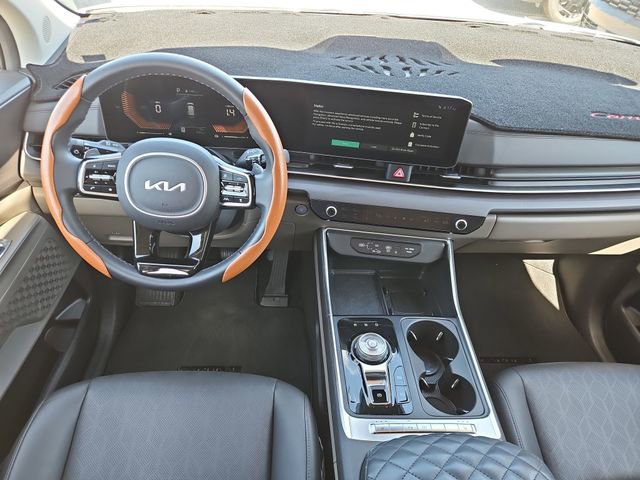 Certified 2025 Kia Carnival EX FWD image 8