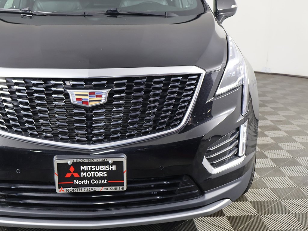 Used 2022 Cadillac XT5 Premium Luxury w/ LPO, Floor Liner Package image 16