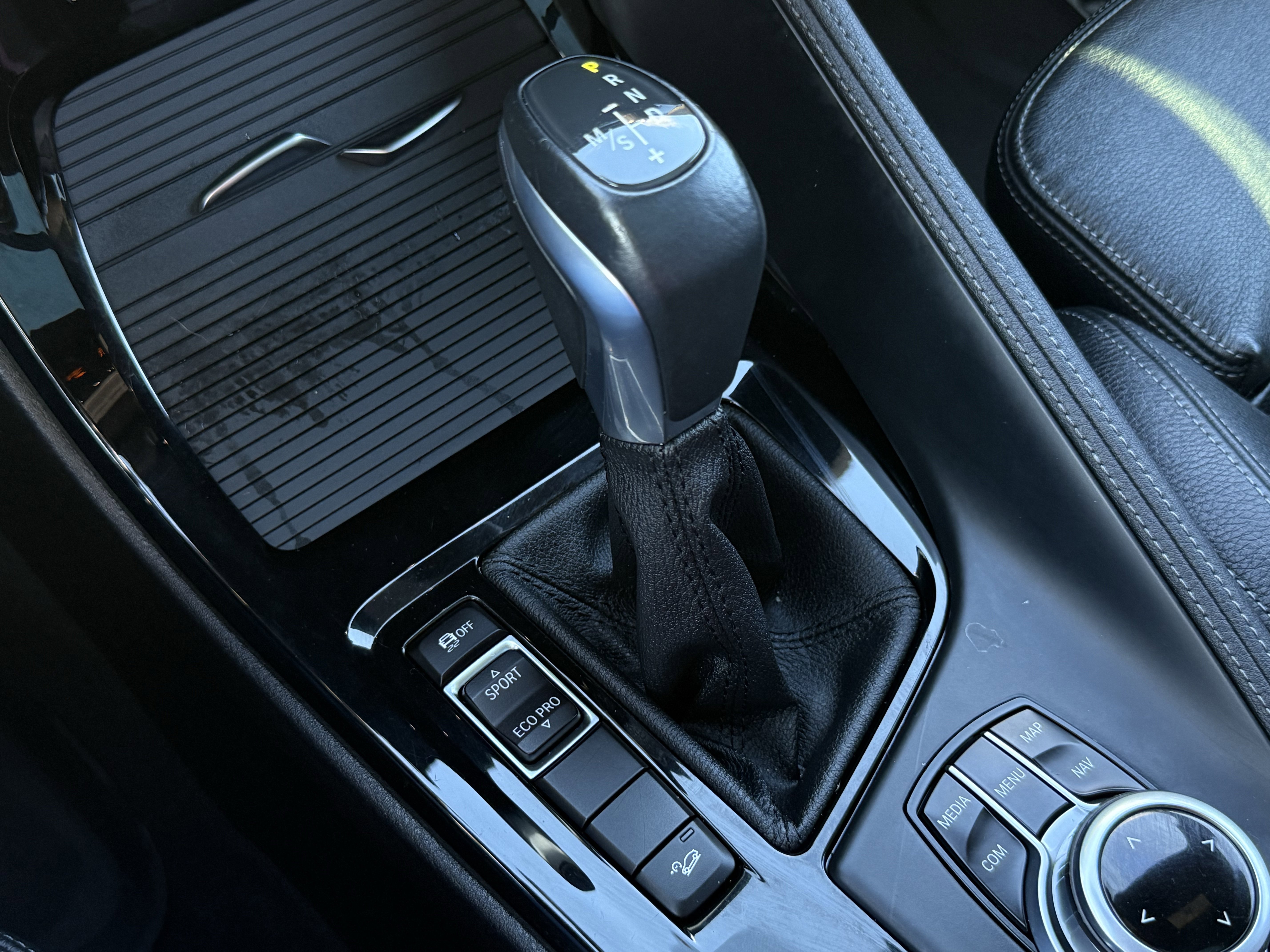 Used 2018 BMW X2 xDrive28i image 22