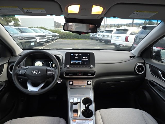 Certified 2023 Hyundai Kona SE w/ Cargo Package image 27