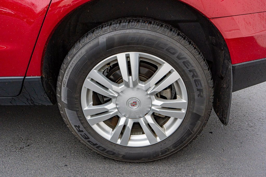 Used 2014 Cadillac SRX Luxury w/ Driver Awareness Package image 29