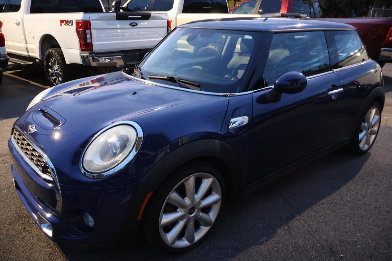 Used 2015 MINI Cooper S FWD image 9