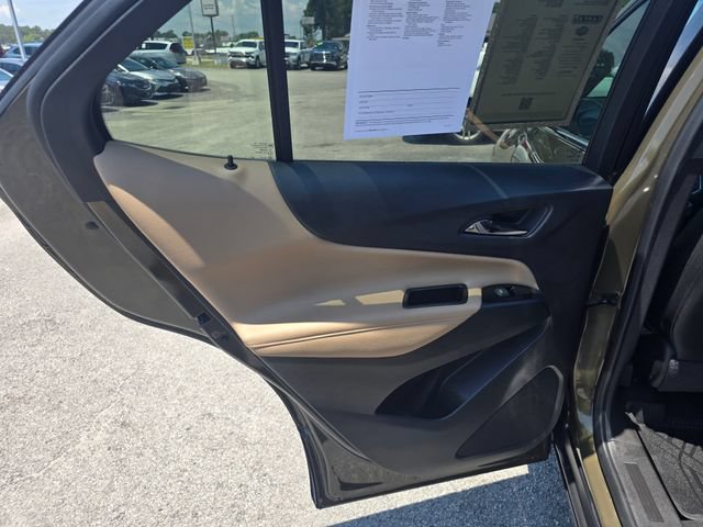 Used 2023 Chevrolet Equinox Premier AWD/4WD image 35