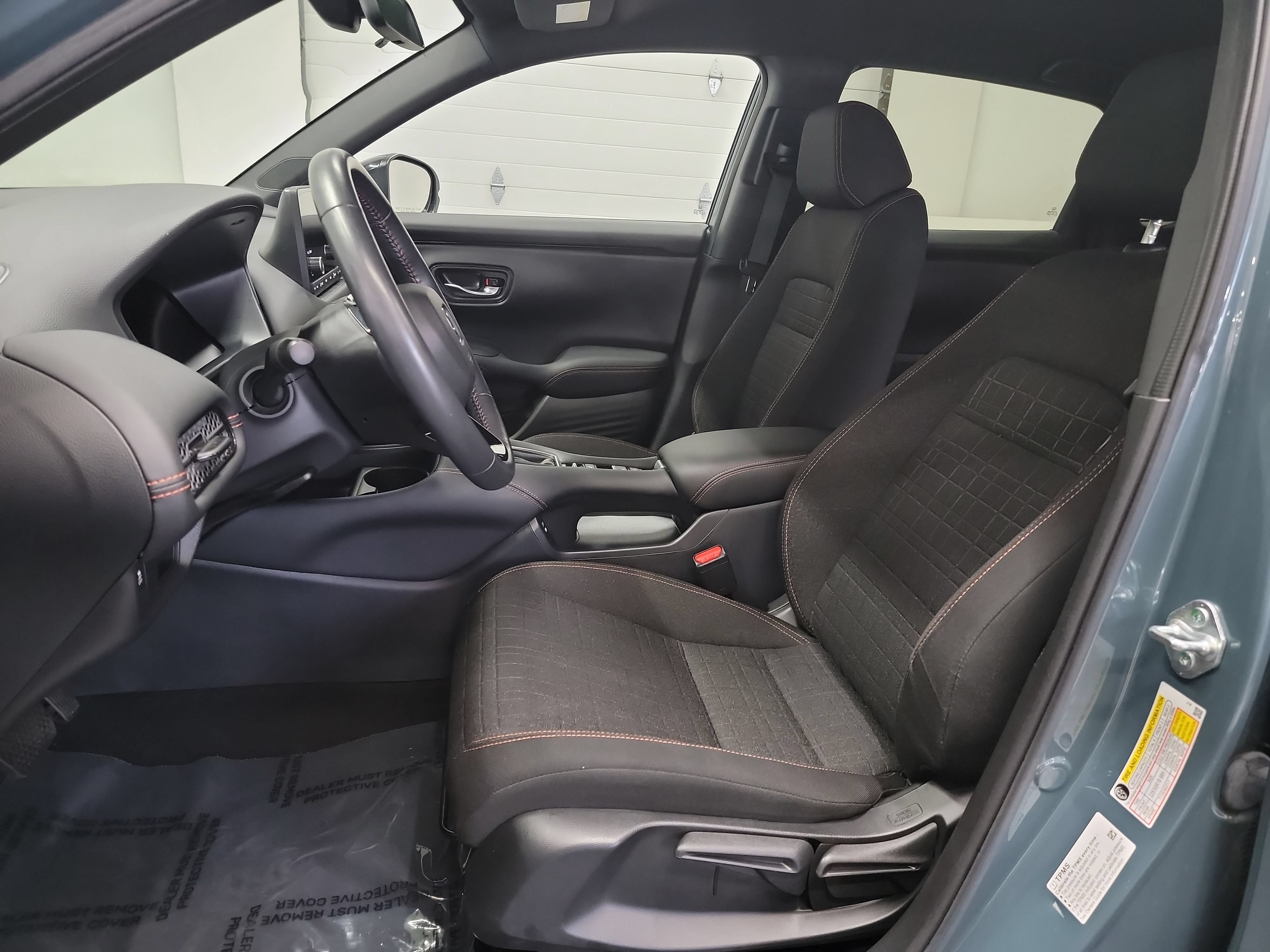 Used 2024 Honda HR-V Sport image 12