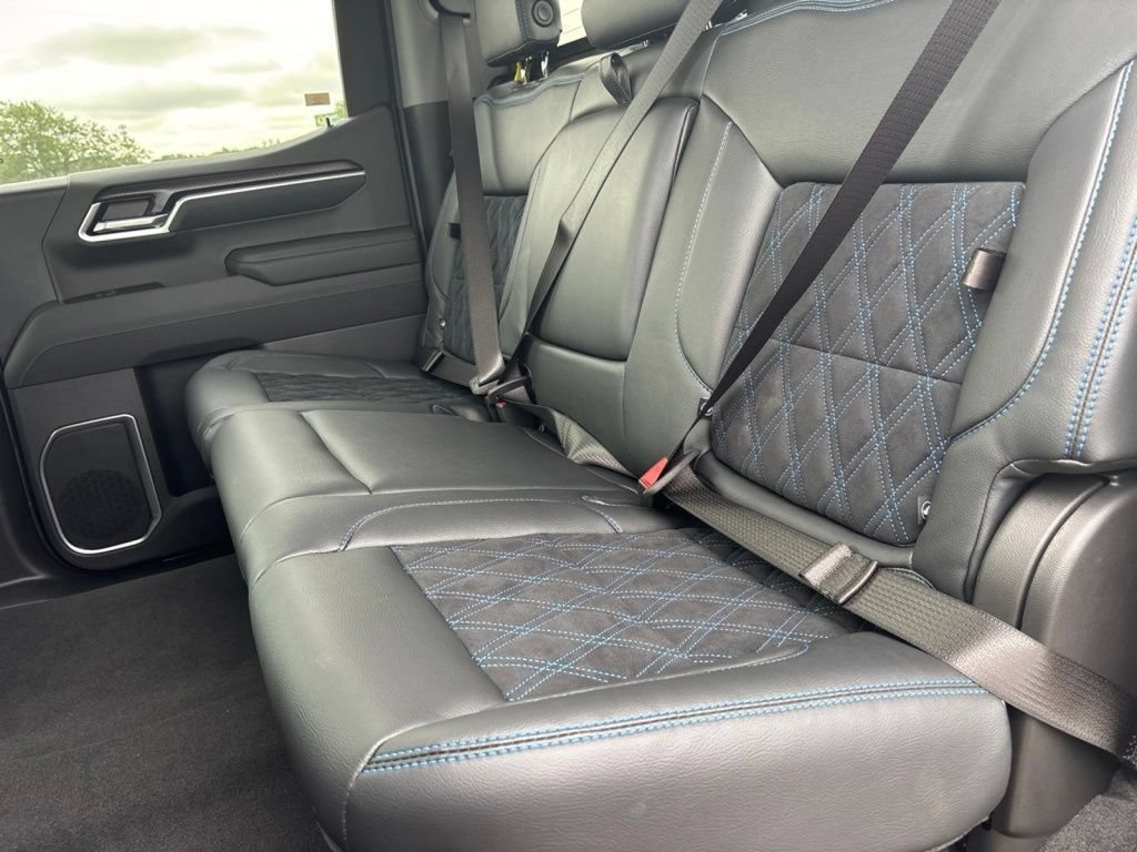 New 2026 GMC Sierra 1500 Elevation w/ Elevation Premium Package AWD/4WD image 29