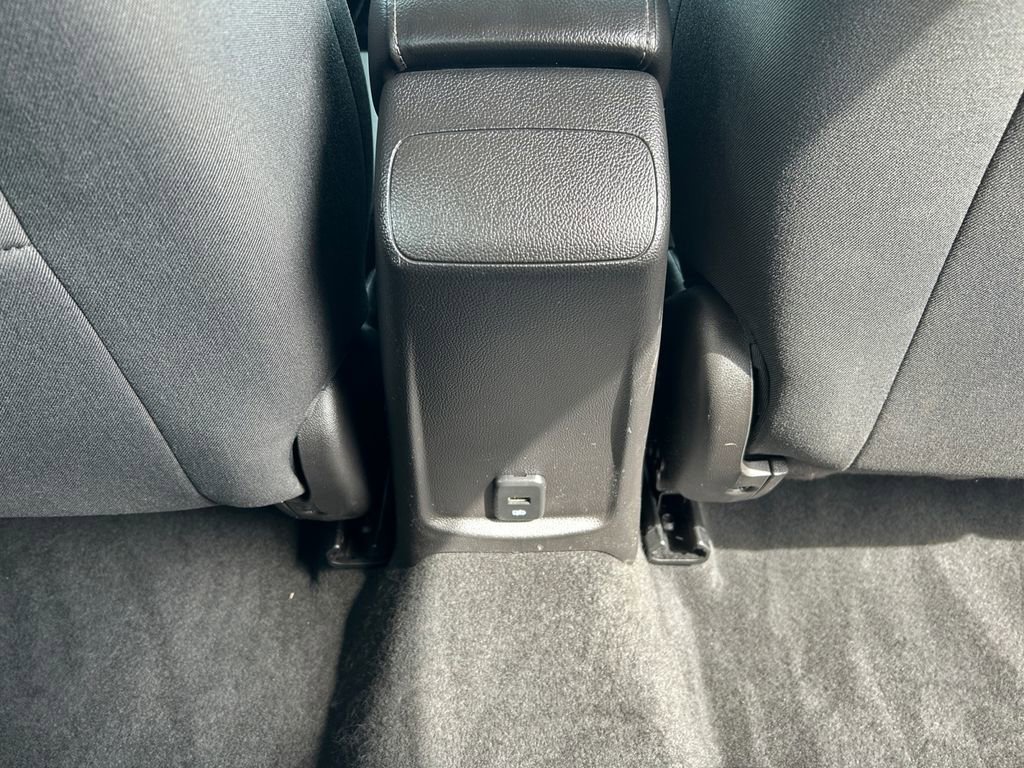 Used 2017 Chevrolet Cruze LT image 25