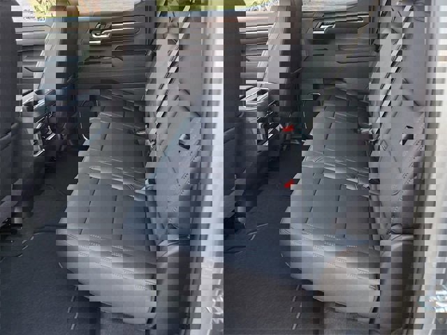 New 2026 GMC Sierra 1500 SLT w/ SLT Premium Plus Package image 10